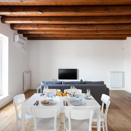 Blu - Palazzo Del Buon Pastore Apartment Palermo