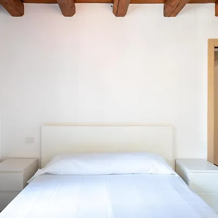 Blu - Palazzo Del Buon Pastore Apartmán